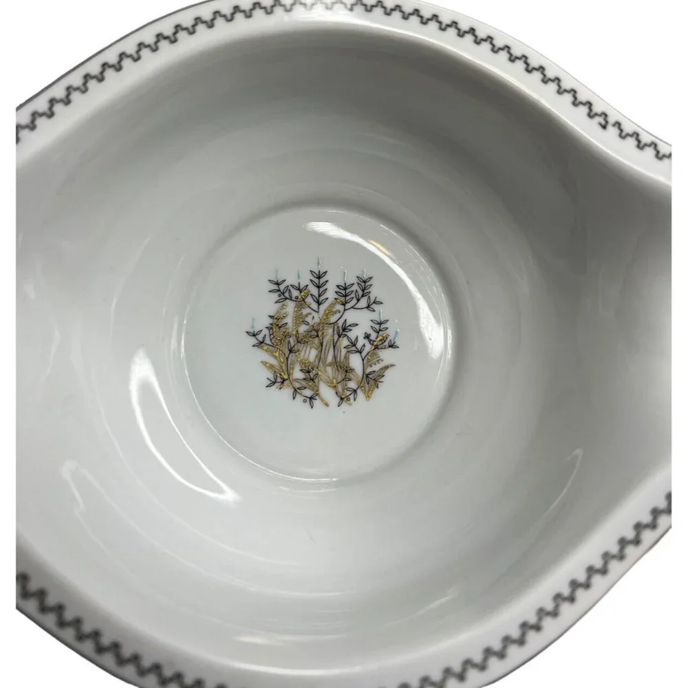 Late In Autumn Gravy Boat Attached Plate By Fine‎ China Of Japan Gold Gild Trim